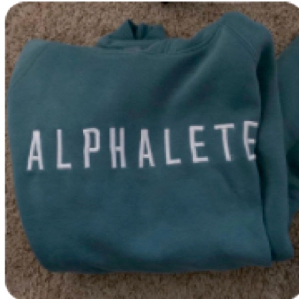 Alphalete hoodie xs